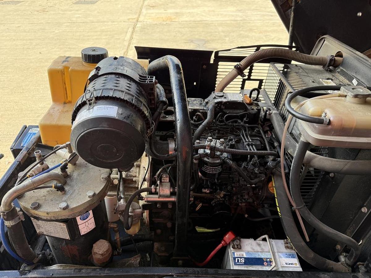 Used Doosan 7/31E 3 m3/min Compressor