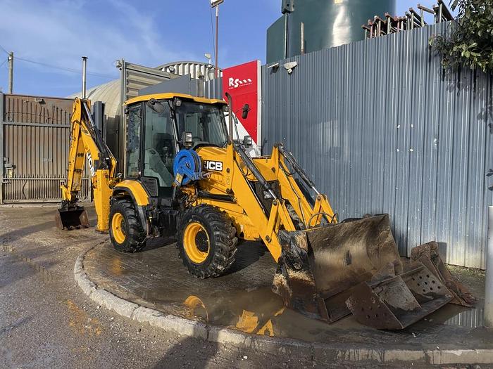 Used JCB 3CX Backhoe Loader