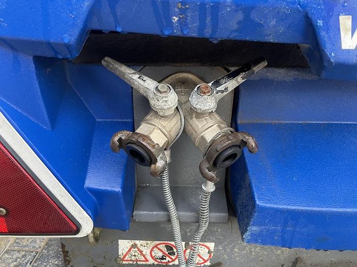 Used ATLAS COPCO XAS67