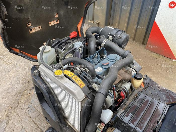 Used KUBOTA K008-3