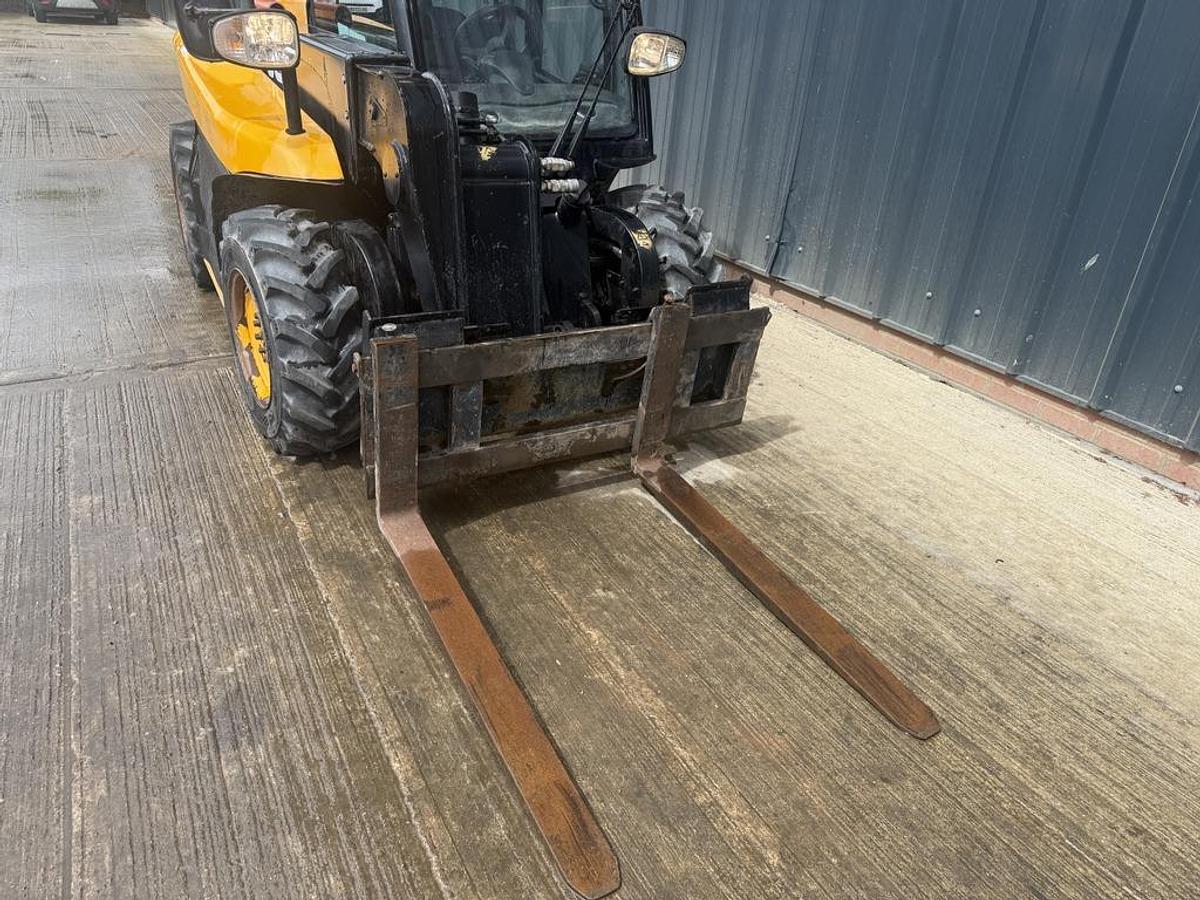Used JCB 515-40 4m Telehandler