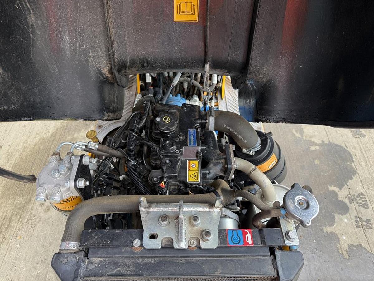 Used JCB 8008 CTS 1t Micro Excavator