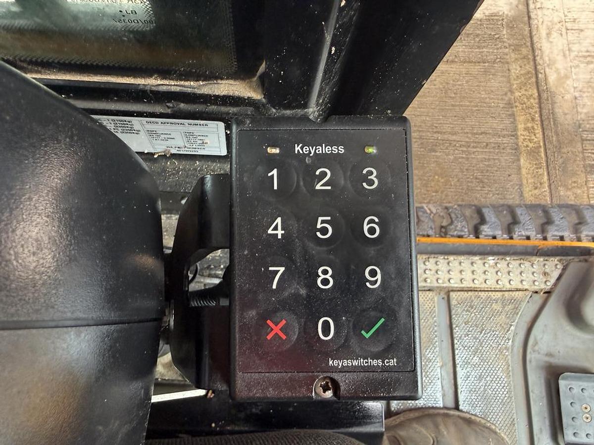 Used JCB 16C-1 1.7t Mini Excavator