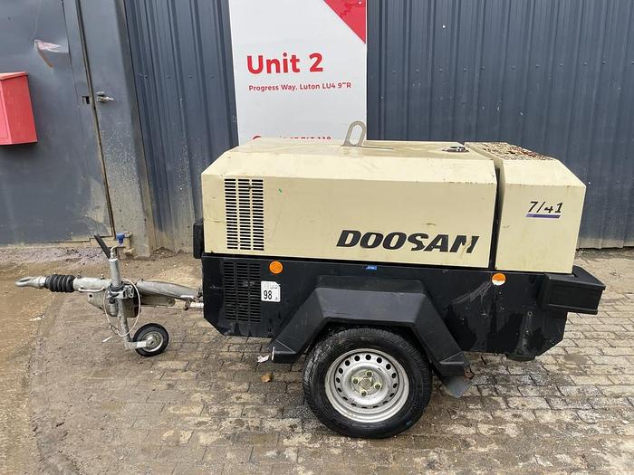 Used Doosan 7/41 4.0 m3/min Compressor