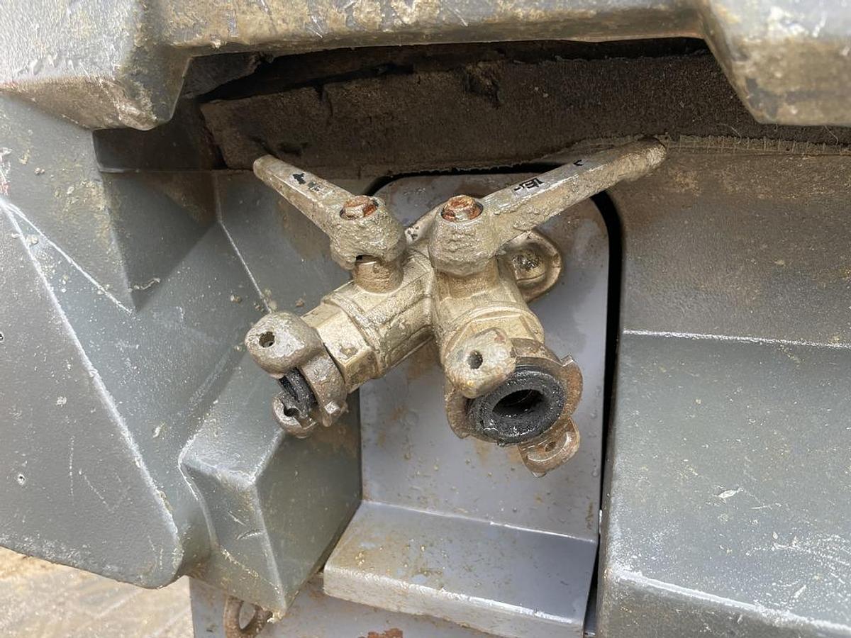 Used Atlas Copco XAS67 3.6 m3/min Compressor