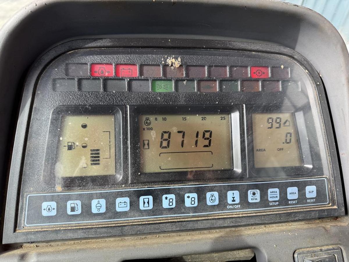 Used New Holland 8160 Tractor