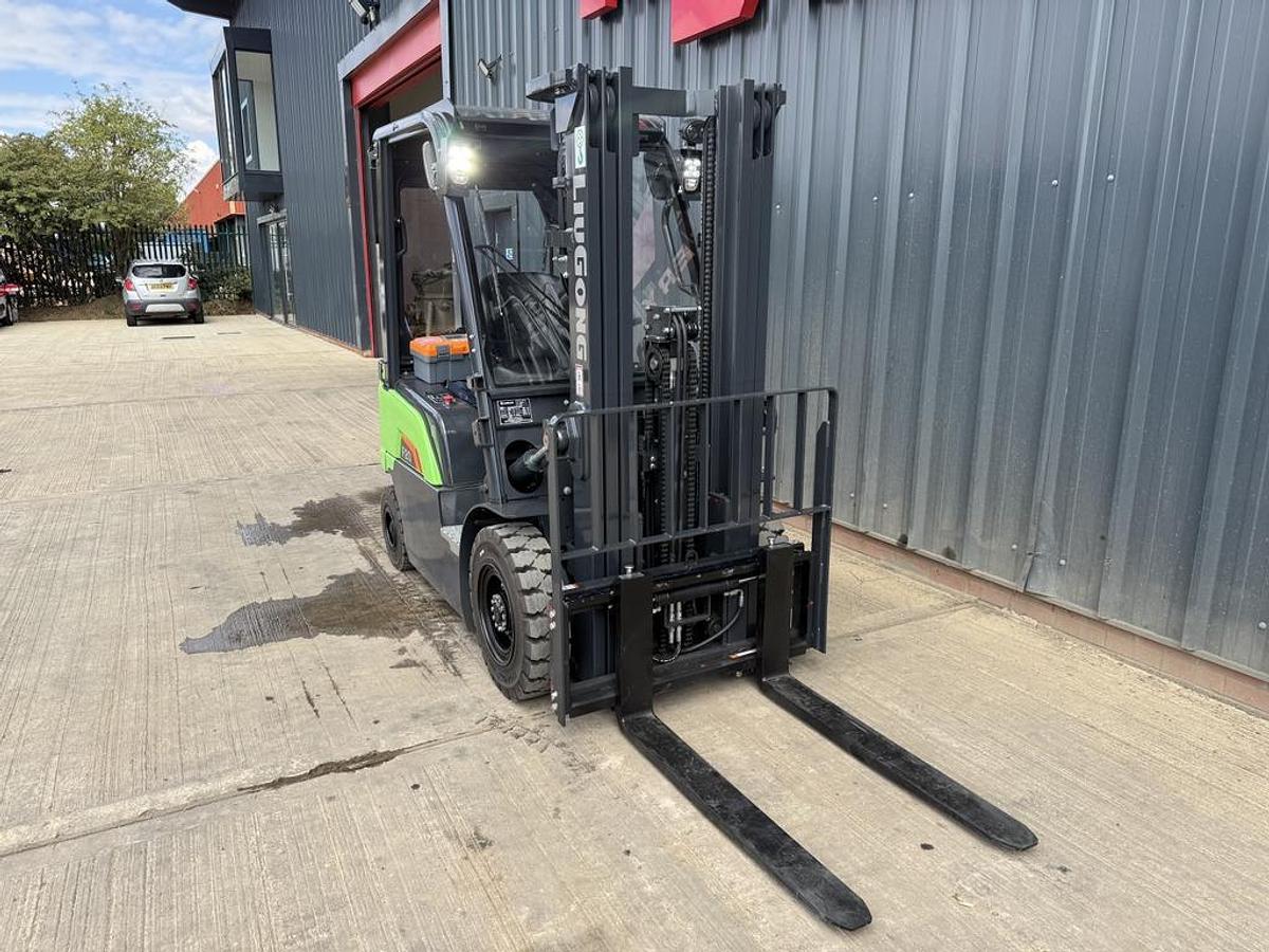 Used LiuGong CPD20 2t Electric Forklift