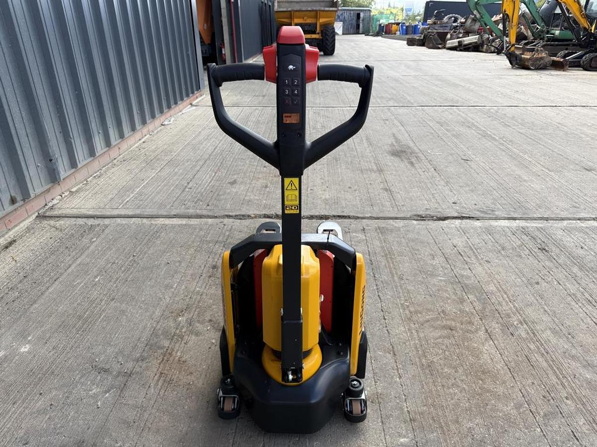 Used LiuGong CLG2020L 2t Electric Pallet Truck