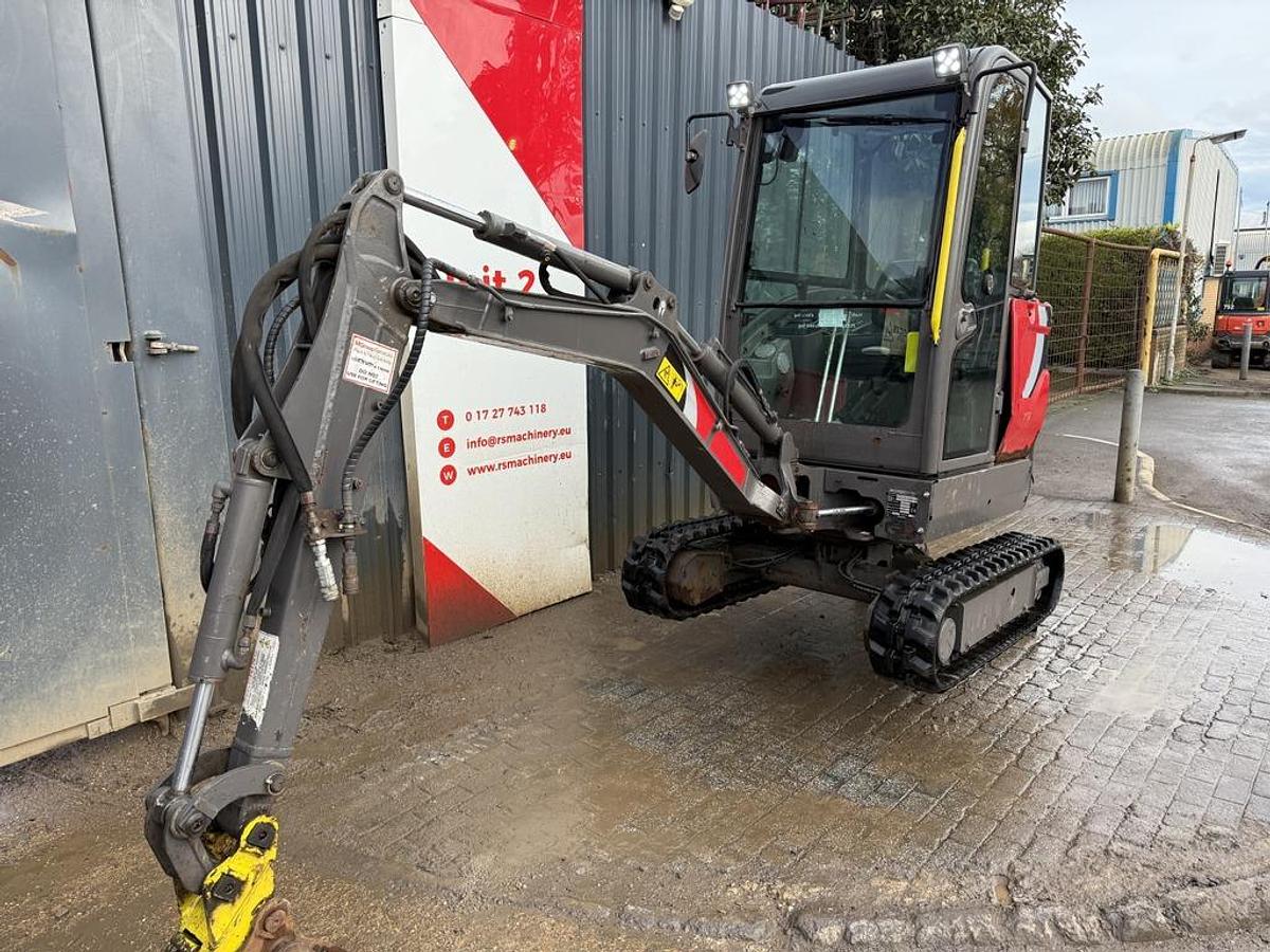 Used Volvo EC18E 1.8t Mini Excavator