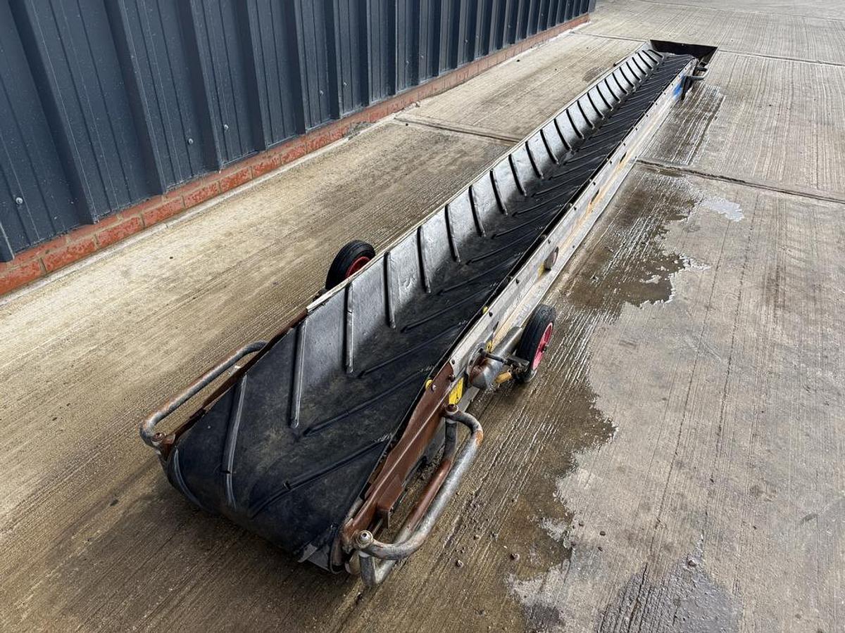 Used Shifta Conveyor 450 5.4m
