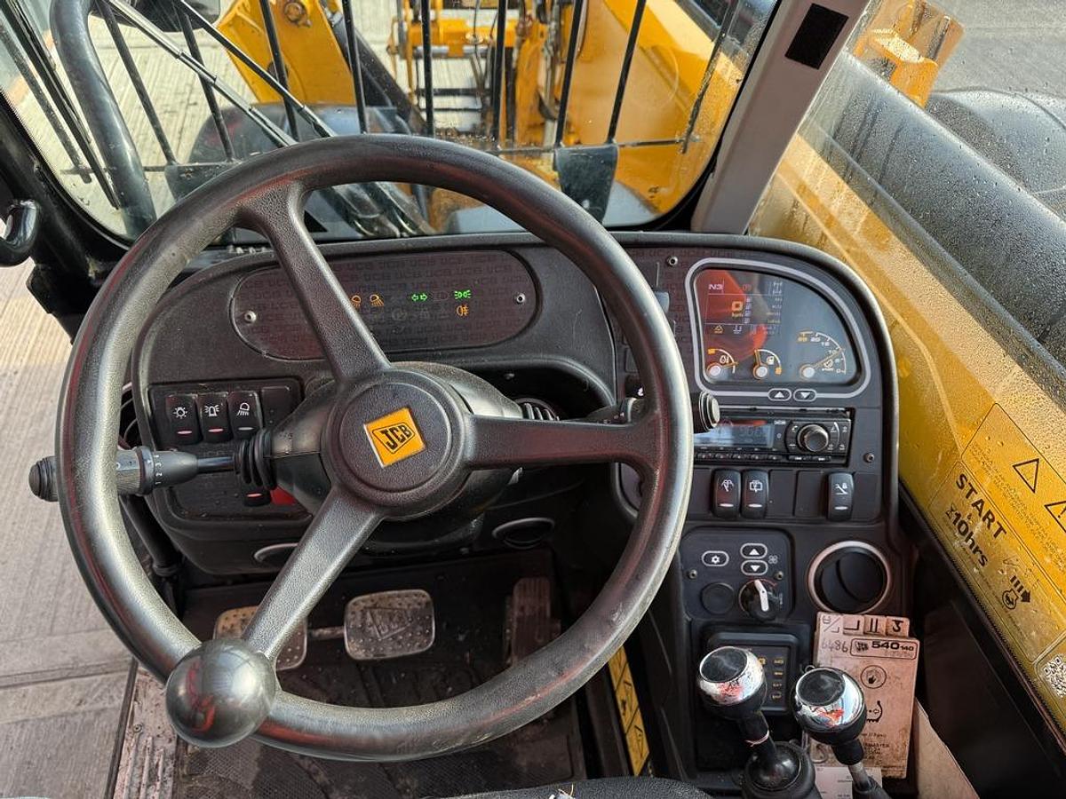 Used JCB 540-140 14m Telehandler