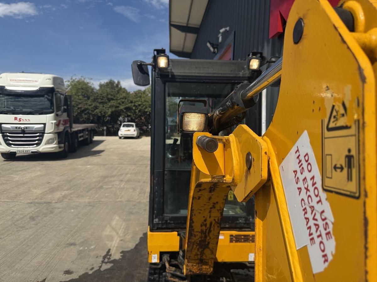 Used 2020 JCB 16C-1