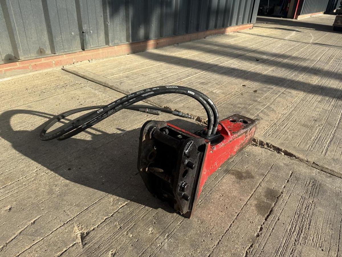 Used Atlas Copco RX 2 1,3 - 3,0 t Hydraulic Breaker