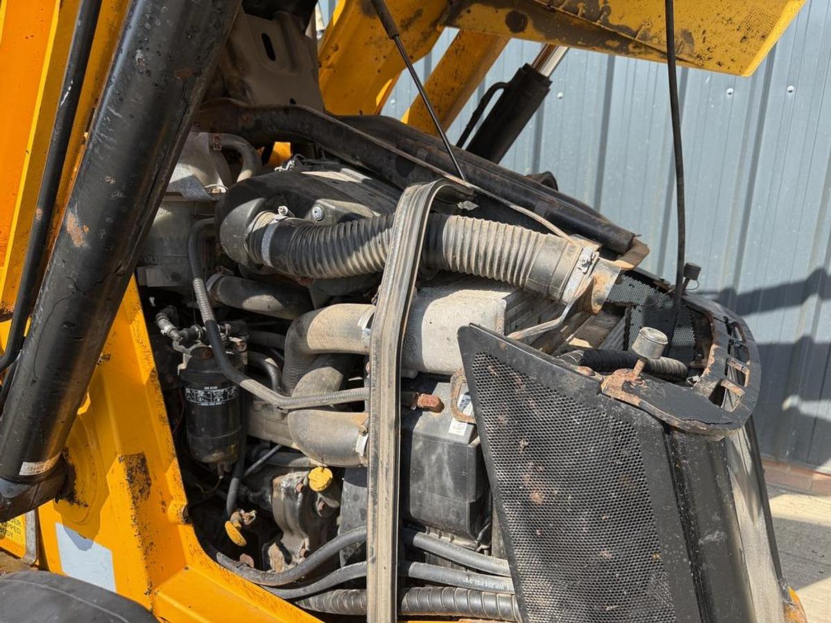 Used JCB 3CX Compact Backhoe Loader
