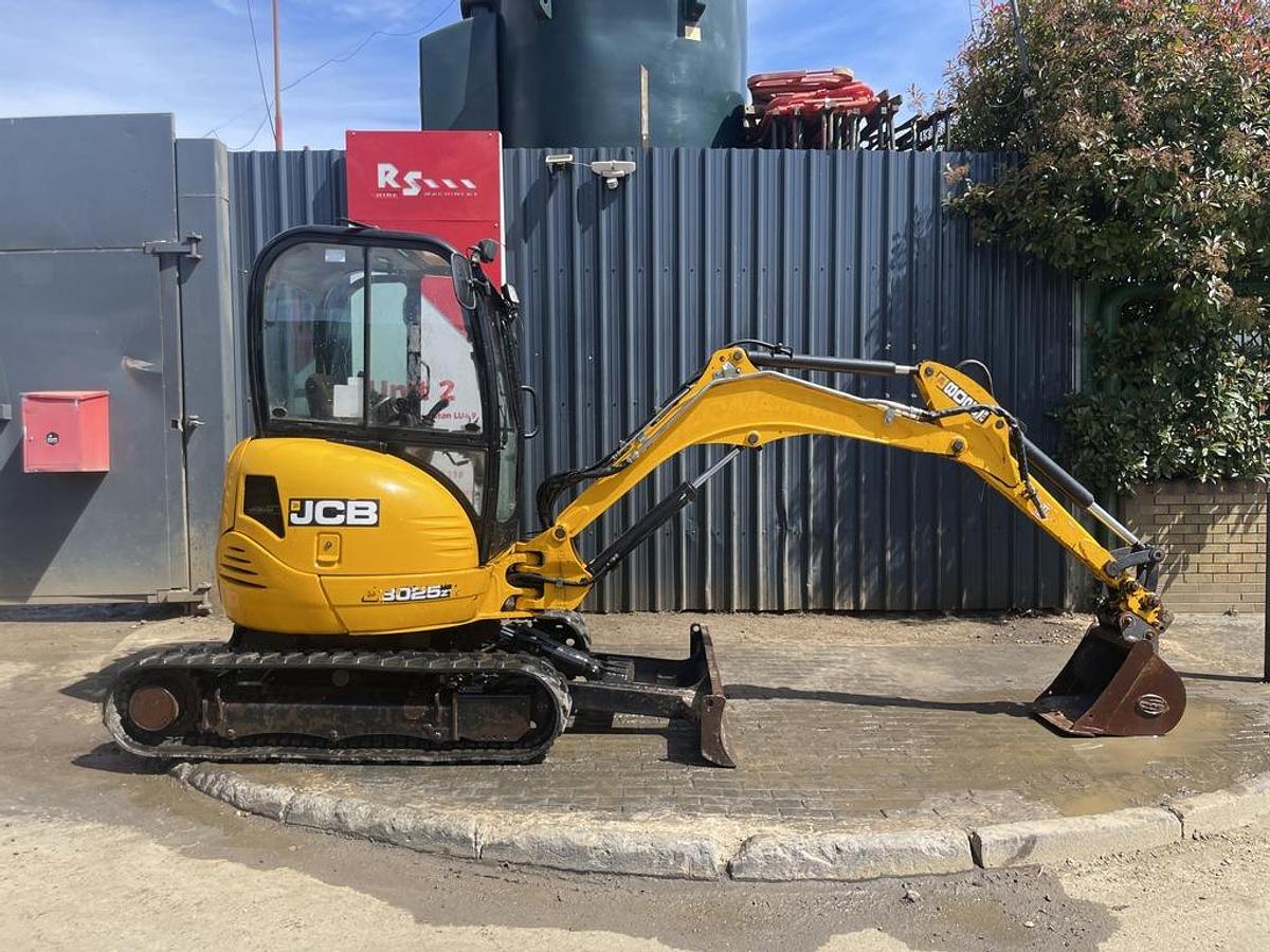 Used JCB 8025 ZTS 2.8t Mini Excavator