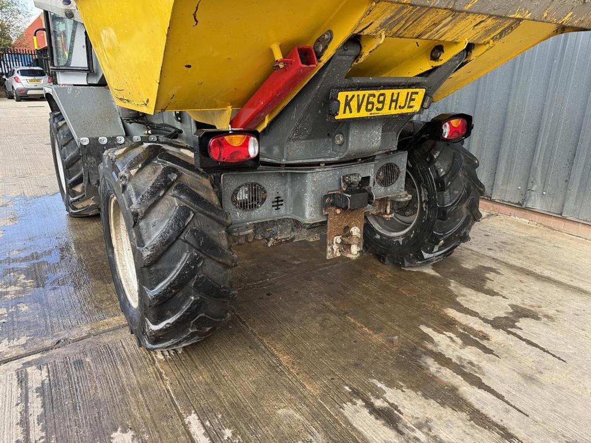 Used Wacker Neuson DV60 6t Dual View Swivel Dumper