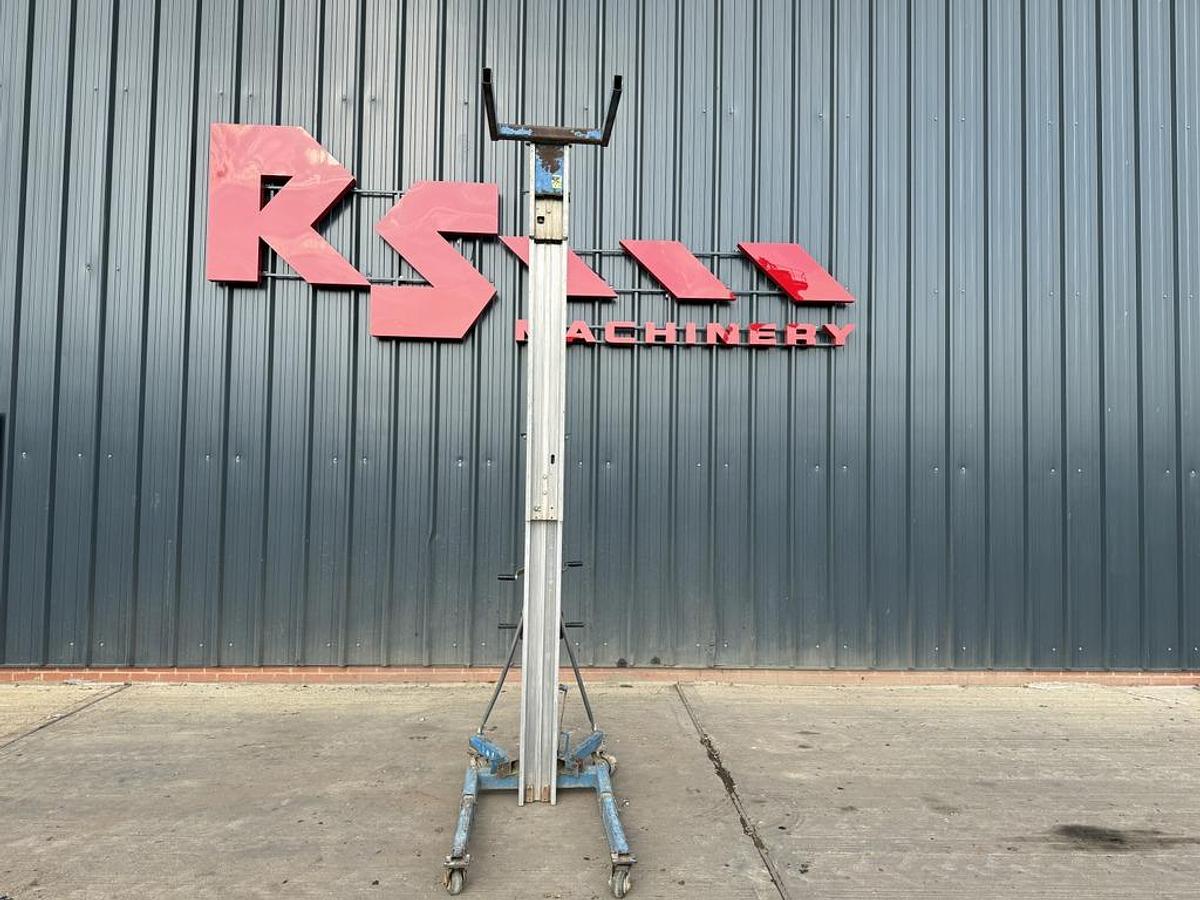 Used Genie SLA-10 Material Lift