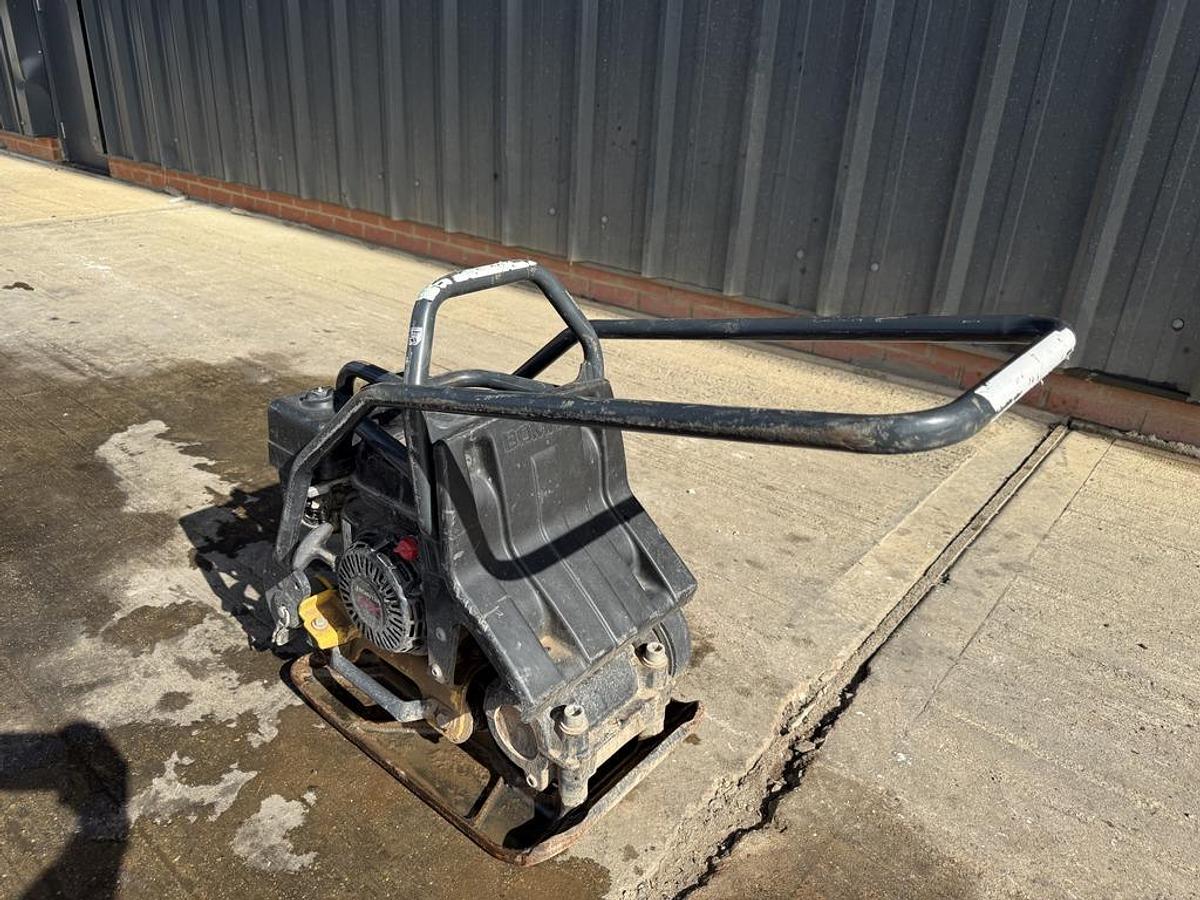 Used Bomag BP 10/35 65kg Plate Compactor