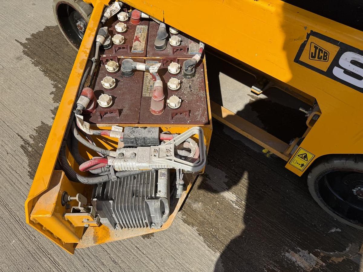 Used 2022 JCB S1930E