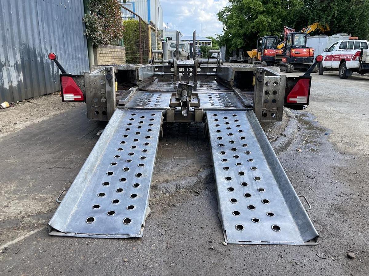Used Indespension 3.5t Autoclamp Plant Trailer