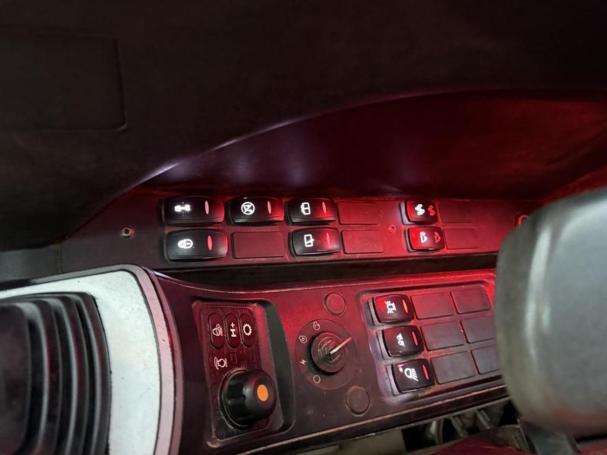 Used JCB JS145 LC 15t Tracked Excavator