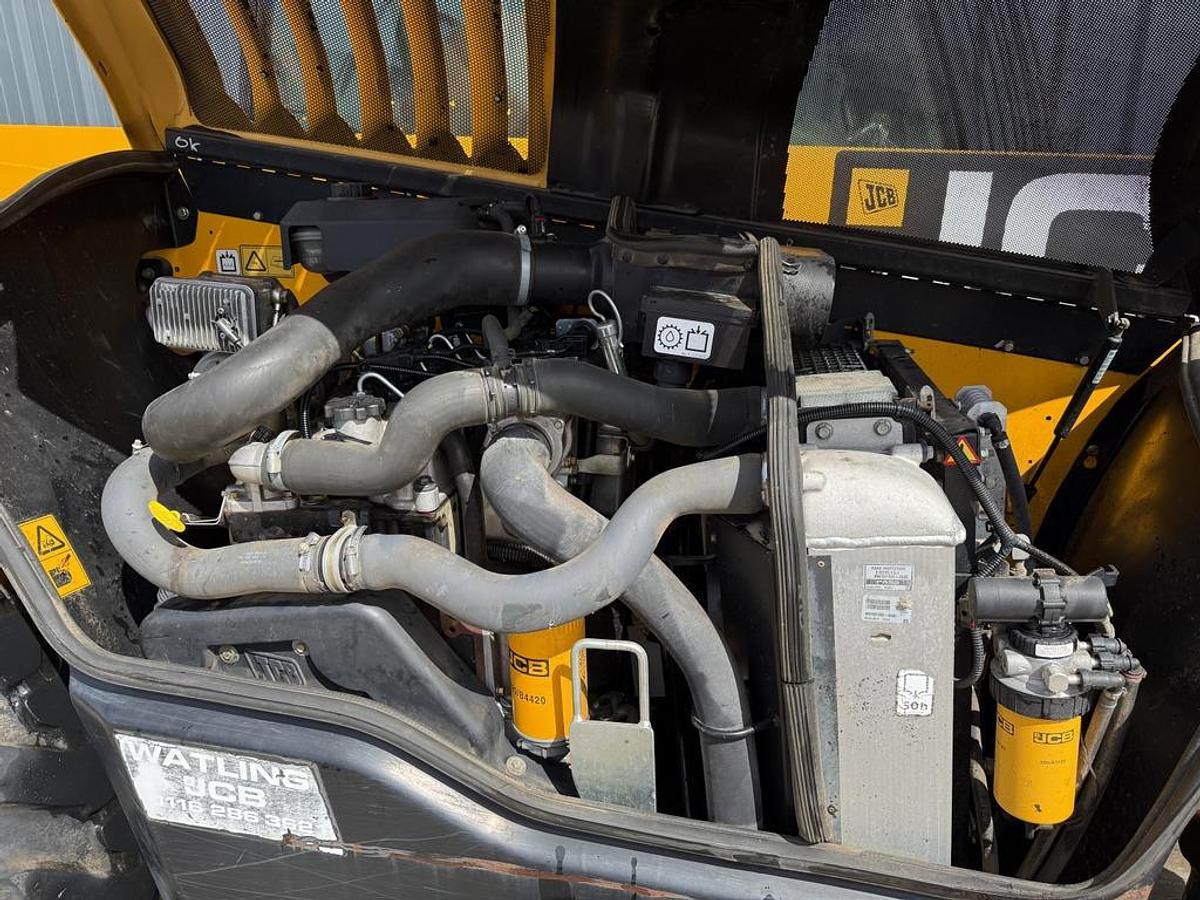 Used JCB 541-70 7m Telehandler