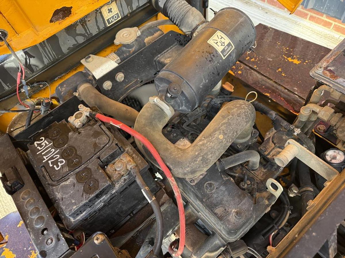 Used Thwaites 3 Tonne Swivel Dumper