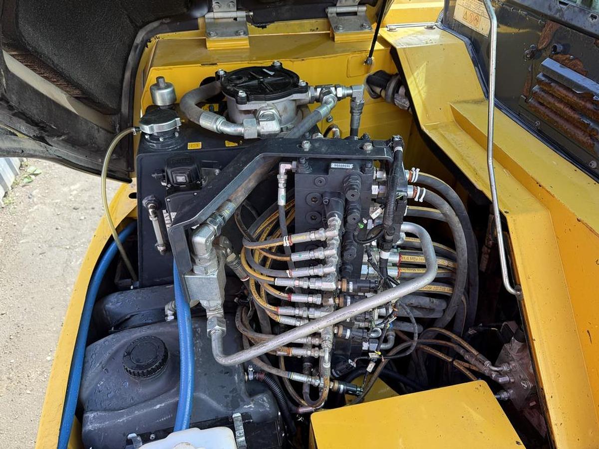 Used Komatsu PC80MR-5 8t Mini Excavator