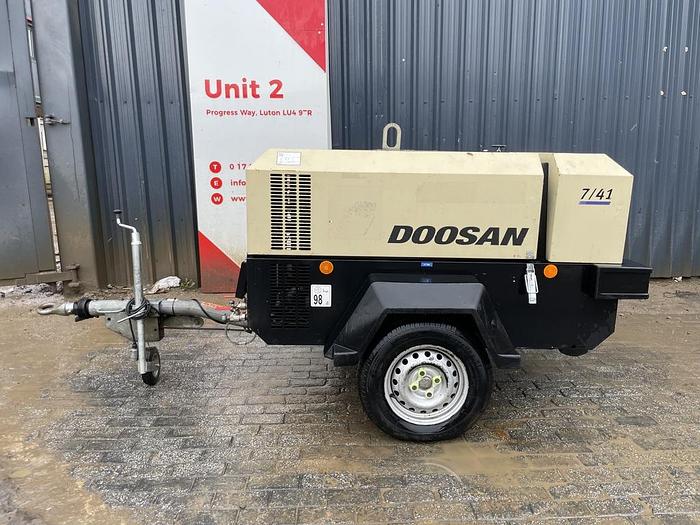 Used Doosan 7/41 4.0 m3/min Compressor