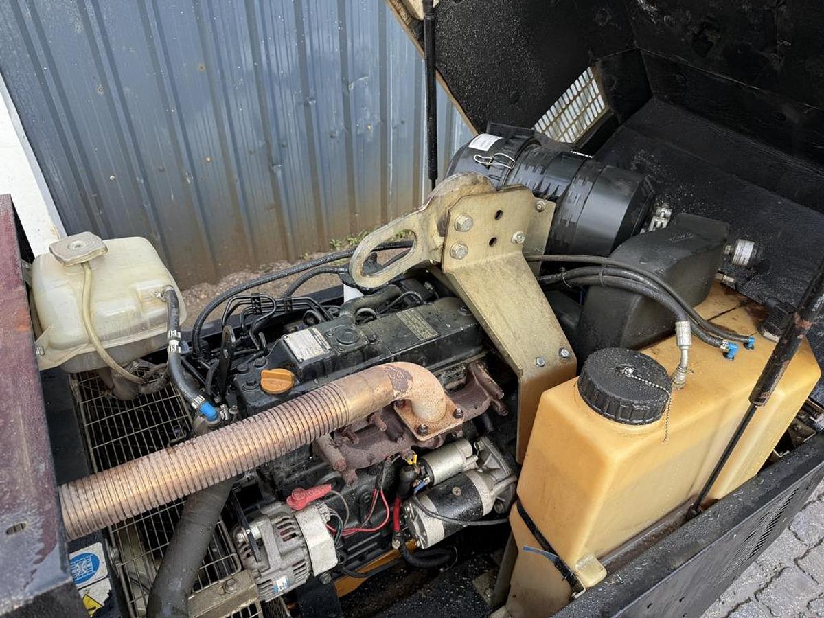 Used Doosan 7/41 4 m3/min Compressor