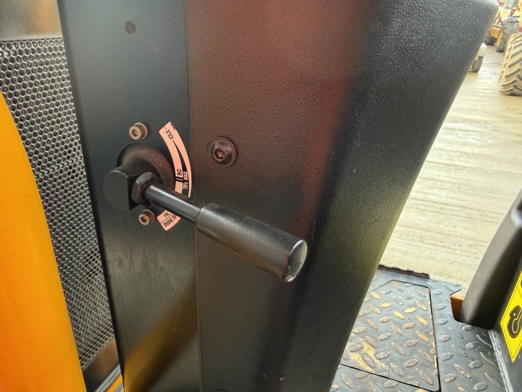 Used JCB CT260-120 2.5t Roller