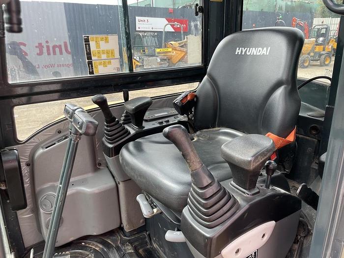 Used Hyundai Robex 25Z-9AK 2.6t Mini Excavator