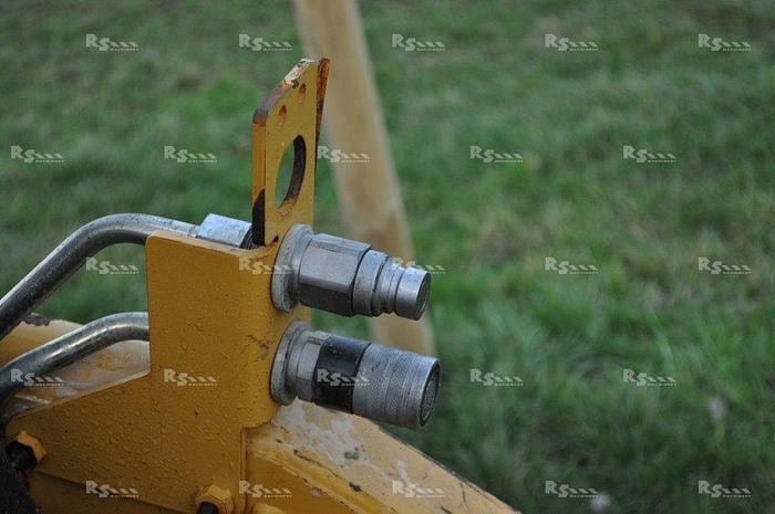 Used CATERPILLAR 216 B3