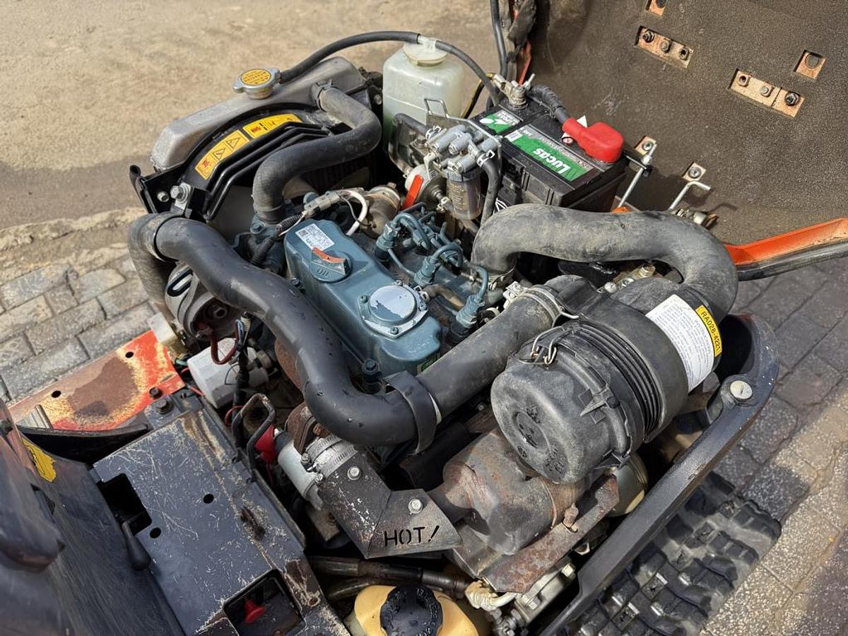 Used Kubota U10-3 1t Micro Excavator + Breaker