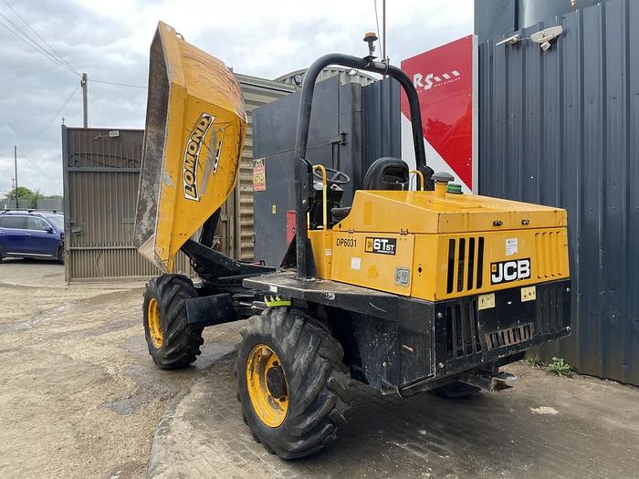 Used JCB 6TST