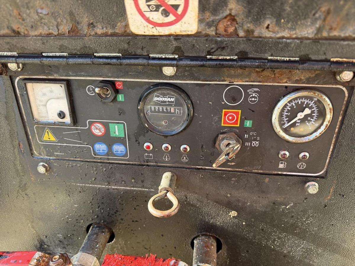 Used Doosan 7/31E 3 m3/min Compressor