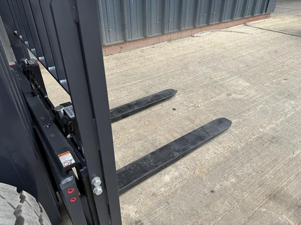 Used LiuGong CPD20 2t Electric Forklift