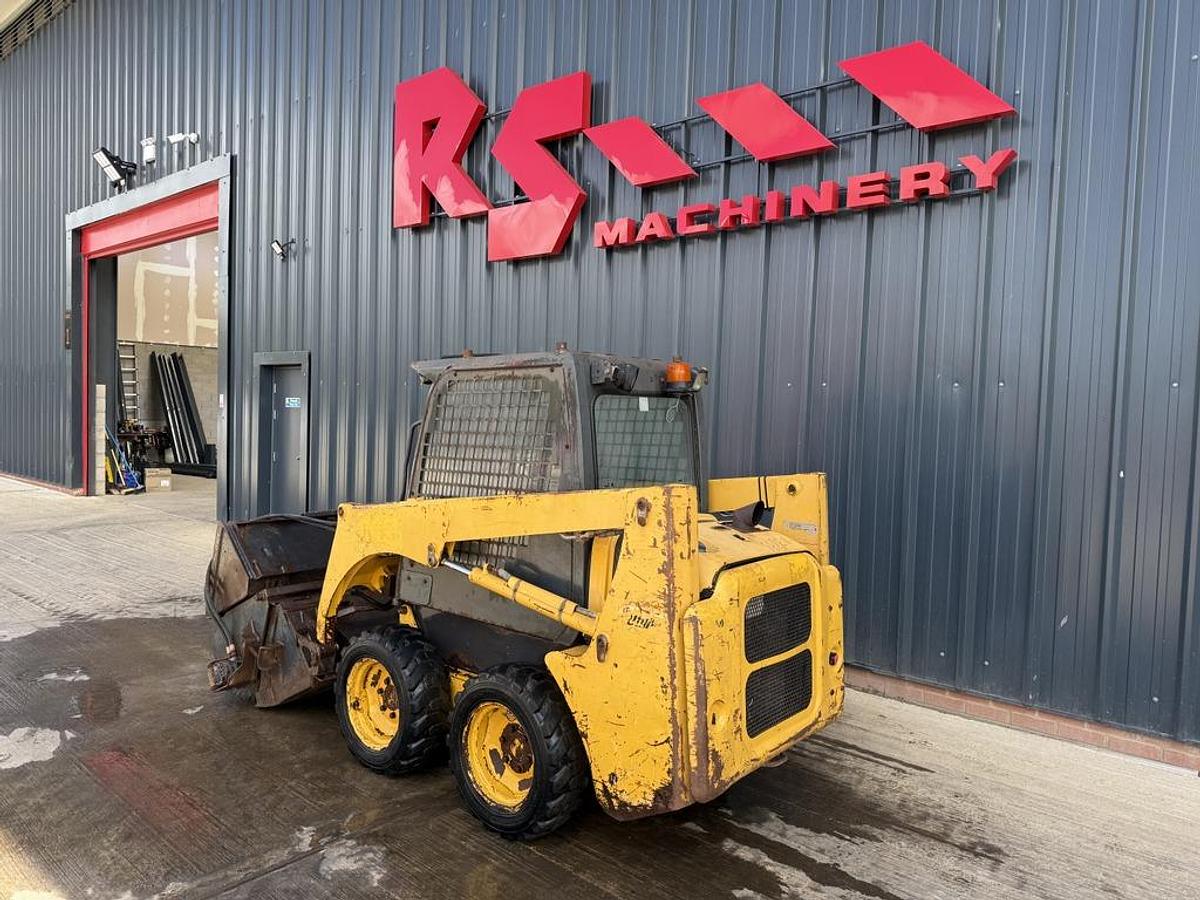 Used Komatsu SK510 Skid Steer Loader