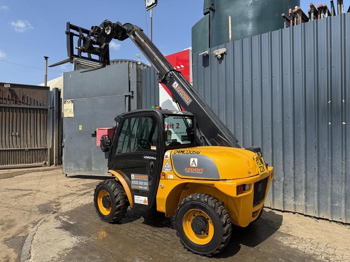 Used JCB 520-40 2t 4m Telehandler