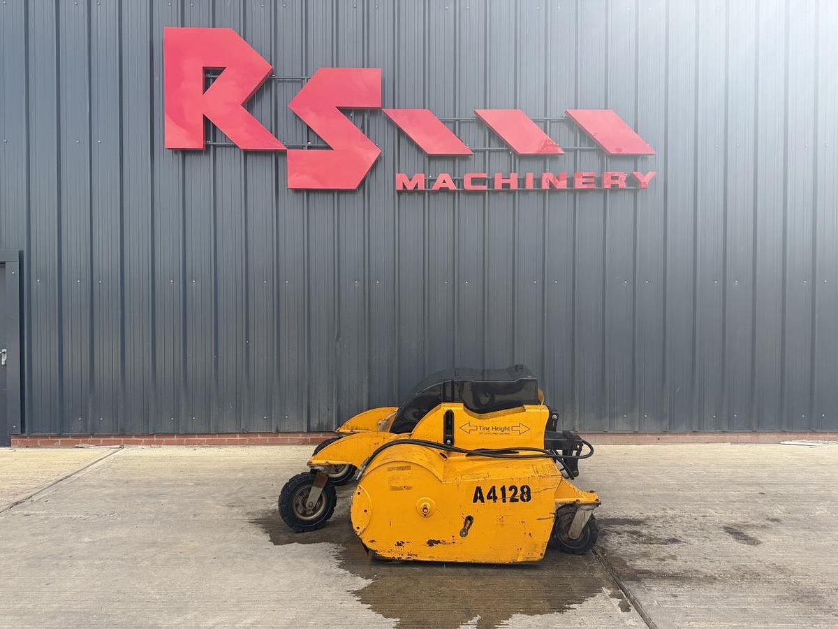 Used Eastern Attachments RS220 Sweeper Collector