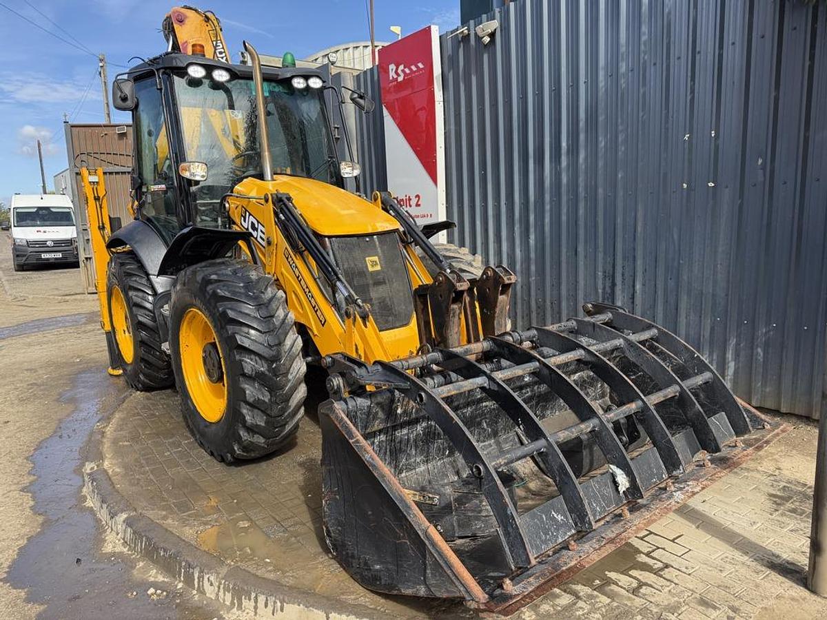 Used JCB 5CX Wastemaster Backhoe Loader