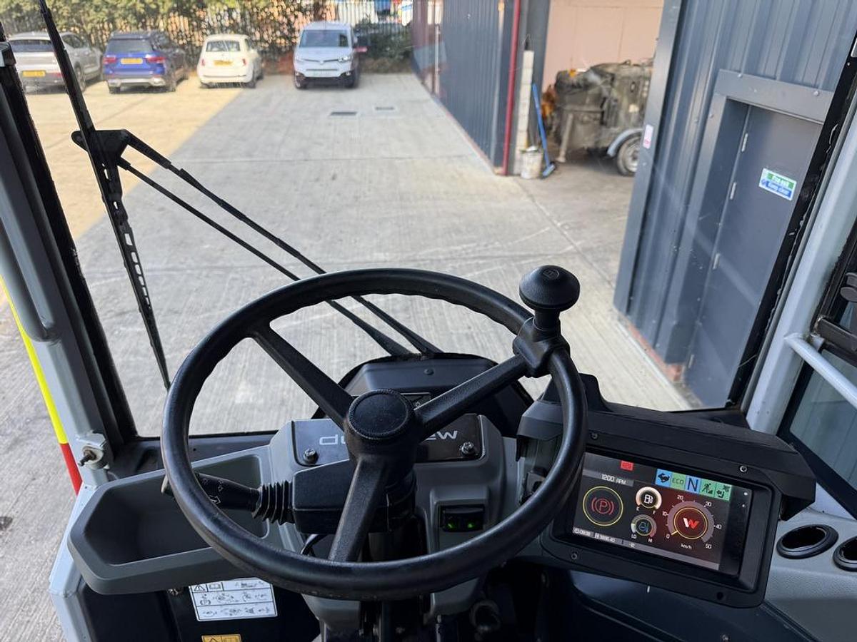 Used Wacker Neuson DV90 9t Dual View Swivel Dumper