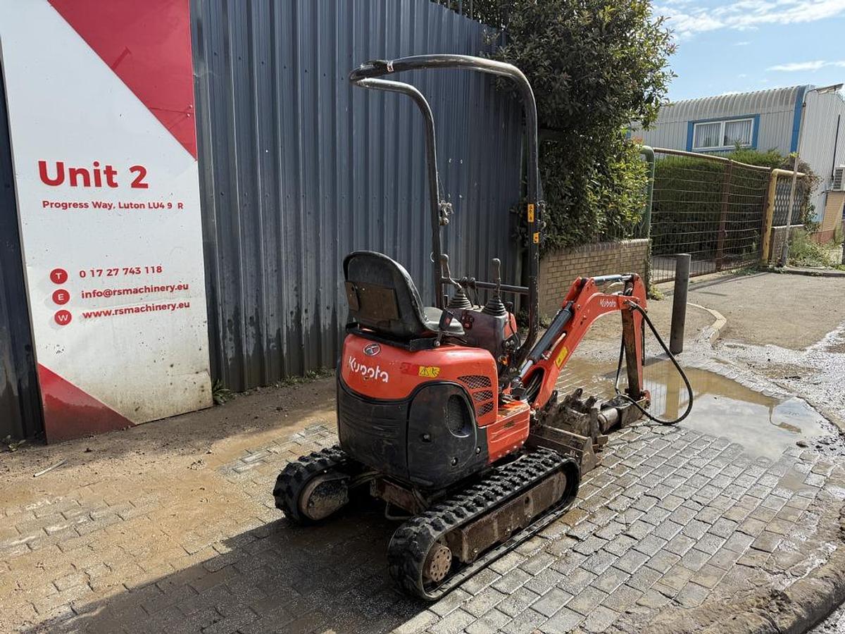 Used Kubota U10-3 1t Micro Excavator + Breaker