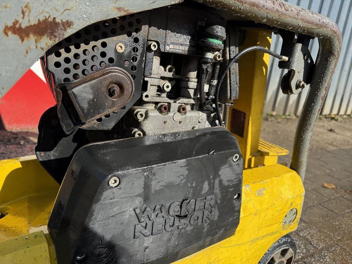 Used Wacker Neuson DPU 2540H 160 kg Plate Compactor