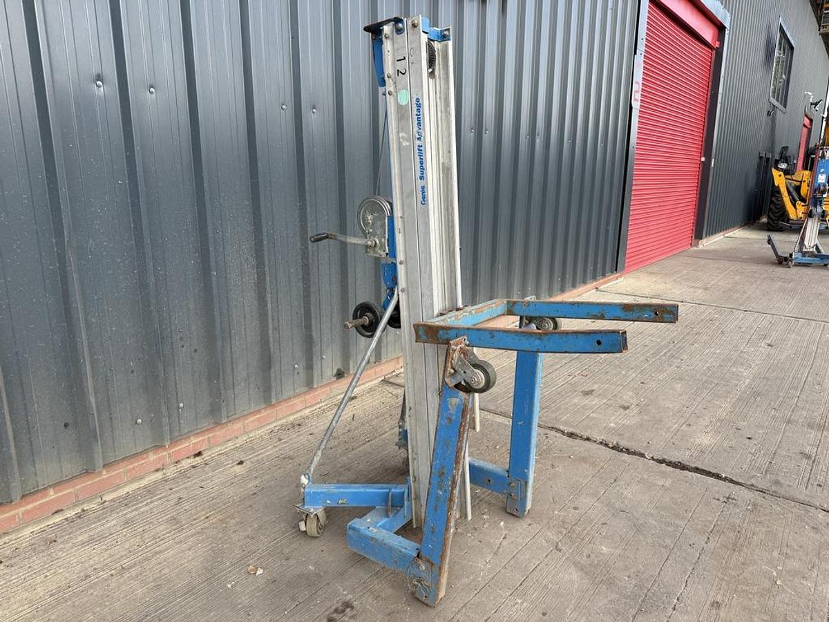 Used Genie SLA-10 Material Lift