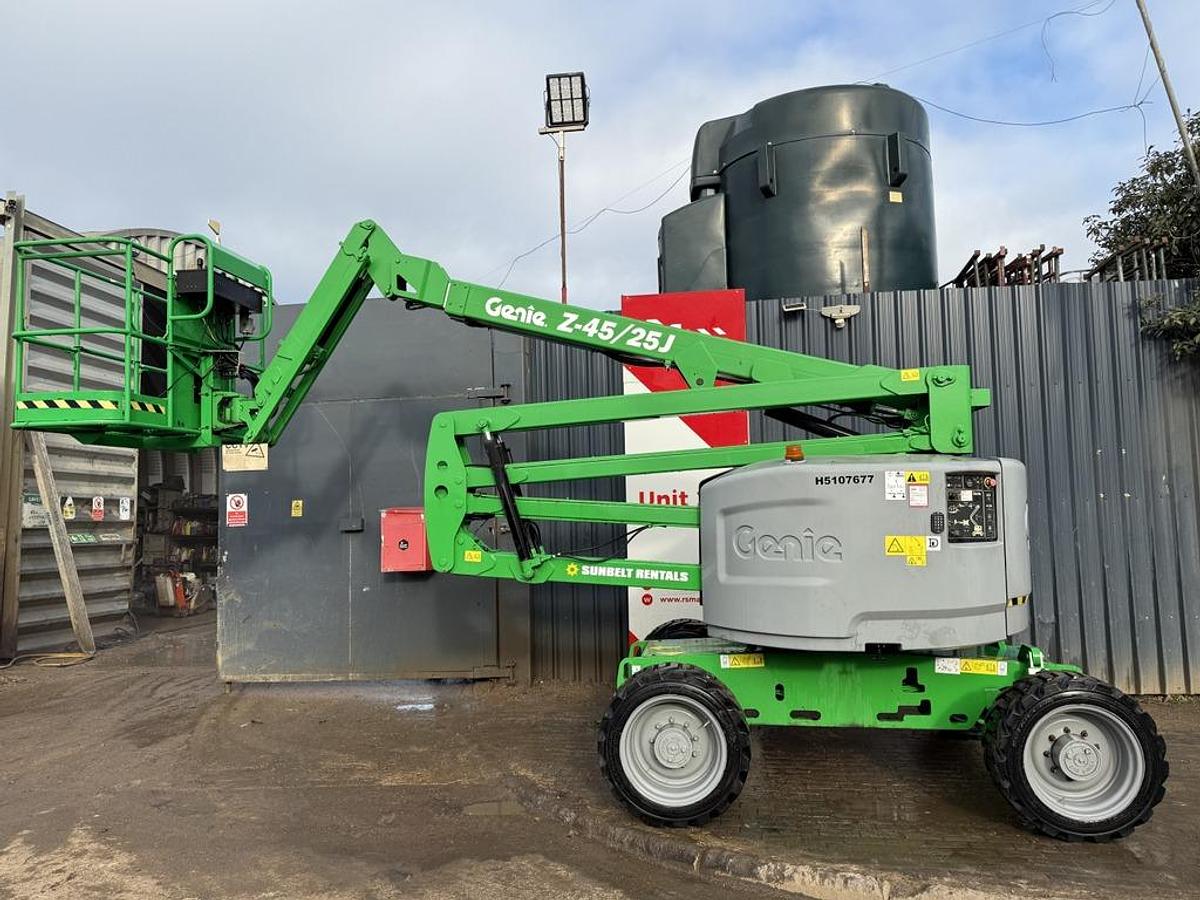 Used Genie Z-45/25 16m Cherry Picker