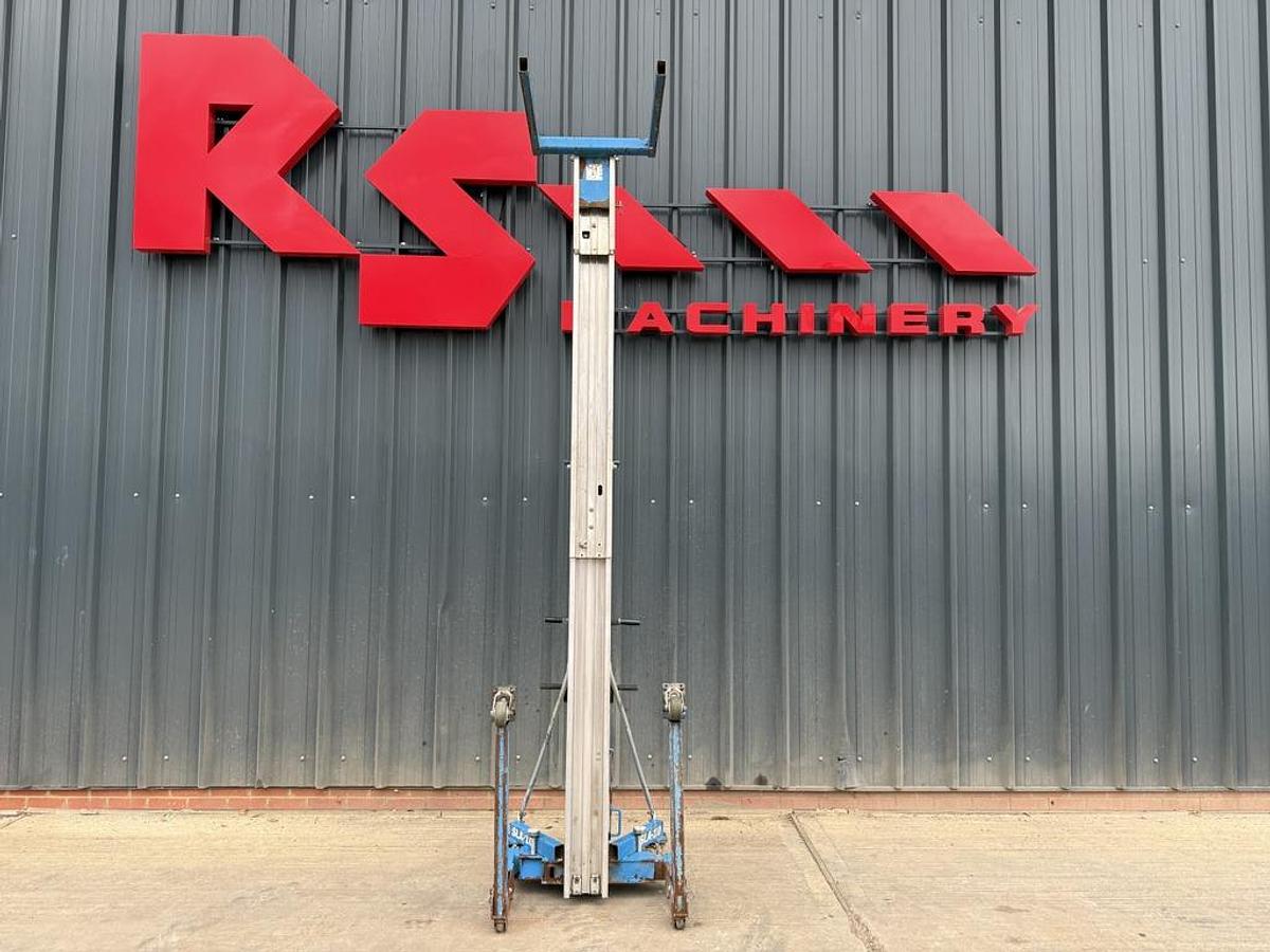 Used Genie SLA-10 Material Lift