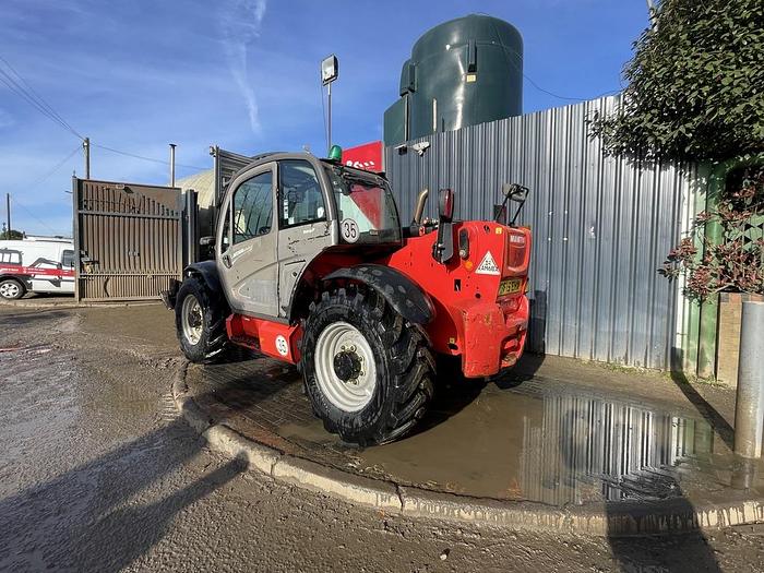Used Manitou MT 1135 11m Telehandler