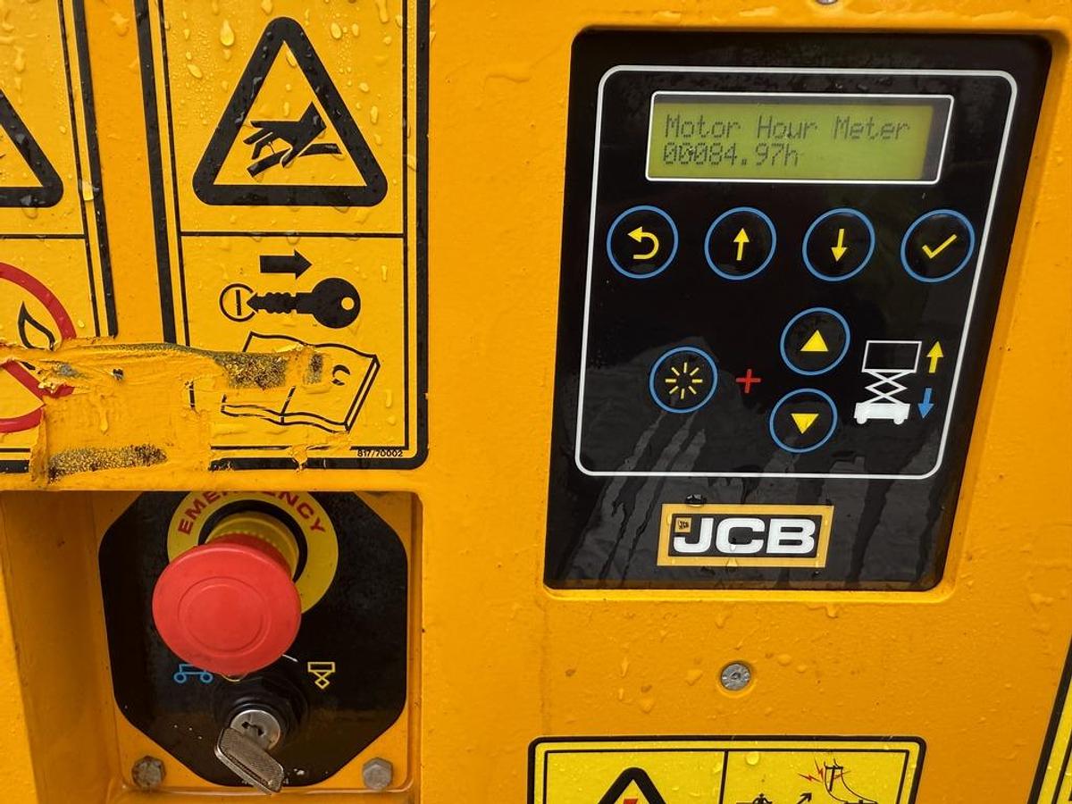 Used JCB S2632E 10m Electric Scissor Lift