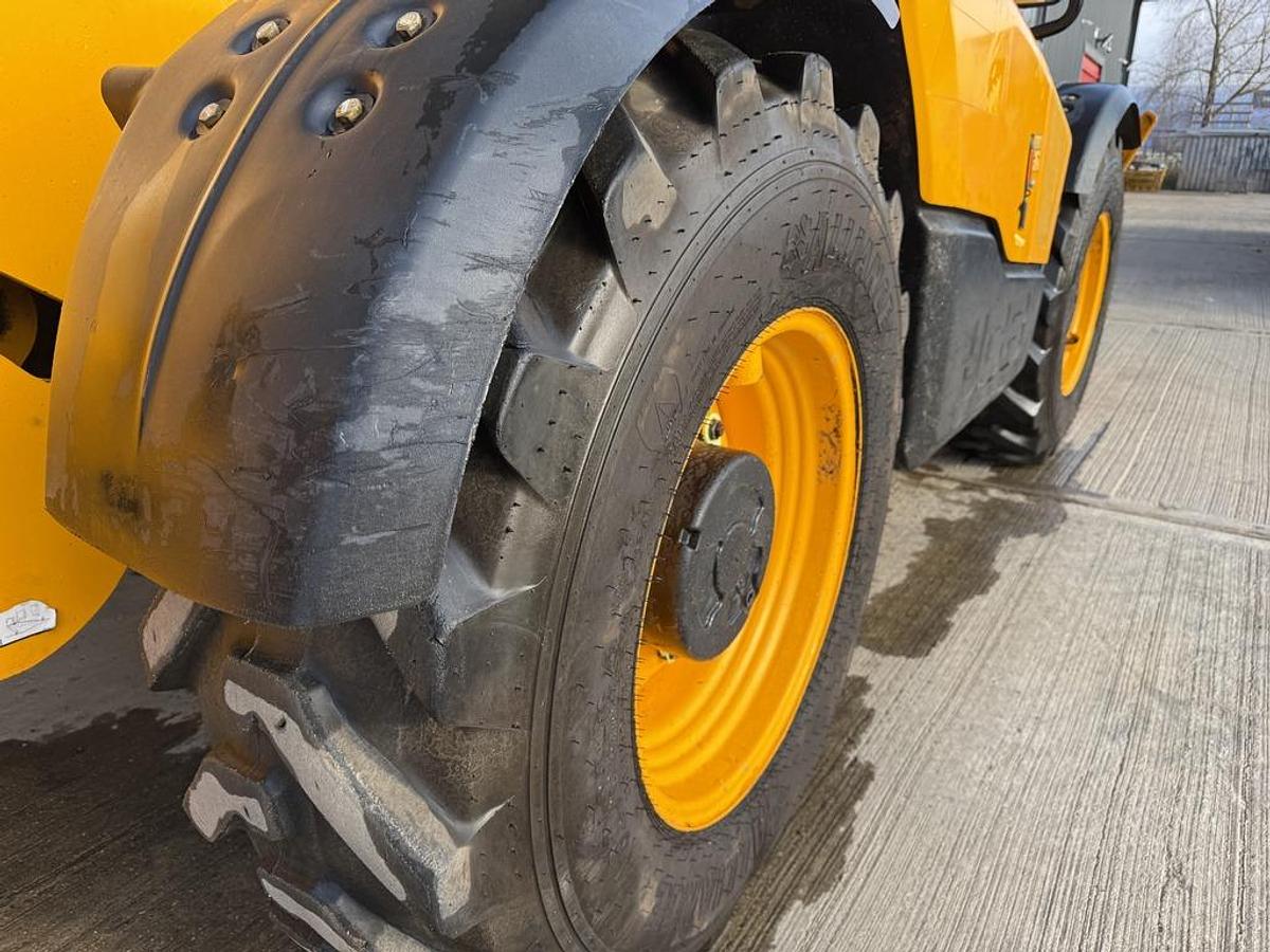 Used JCB 540-140 14m Telehandler